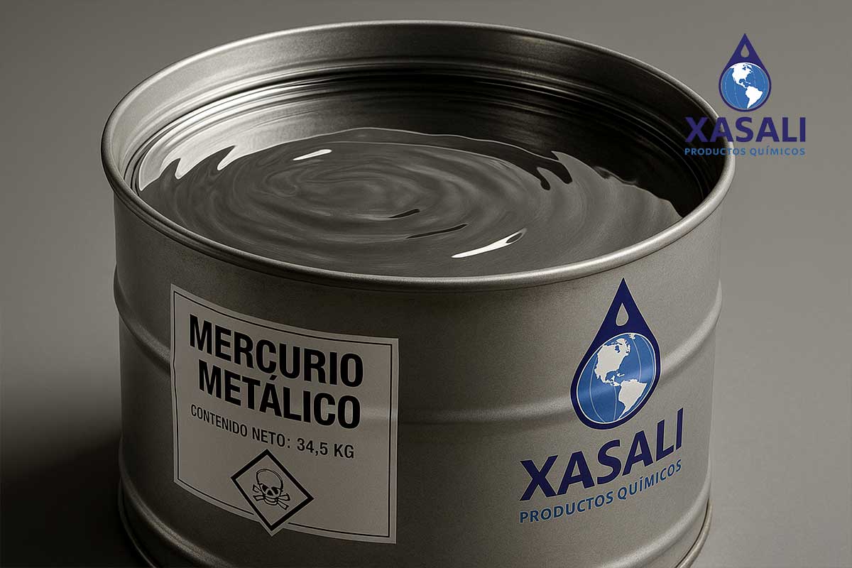 Tambor abierto con mercurio metálico líquido 99.99% plateado brillante, etiquetado UN 2809 de Productos Químicos Xasali